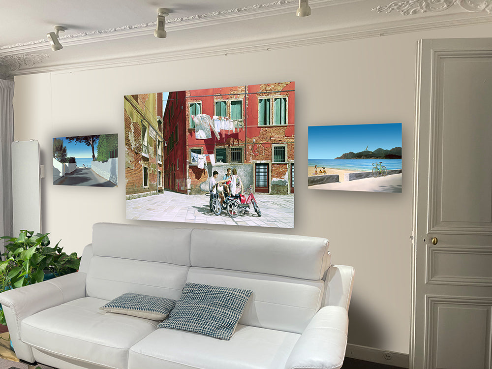 Sur la grande Place.